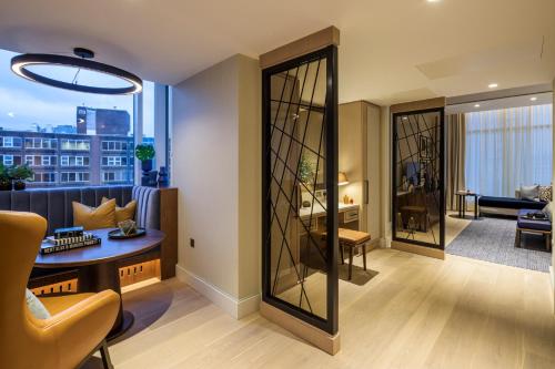 The Lowry Hotel Room Type - Junior Suite