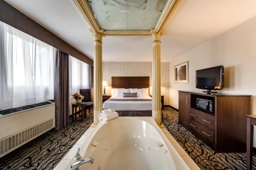 Létesítmények, Monte Carlo Inn Oakville Suites in Oakville