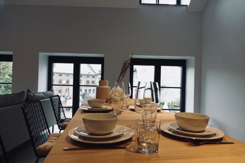 บริการและสิ่งอำนวยความสะดวก, Le Parvis - Résidence Le Cercle (Le Parvis - Residence Le Cercle) in มาร์เช่-เอน-ฟาเมนเน่