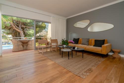 Two Bedroom Townhouse Senhora da Rocha