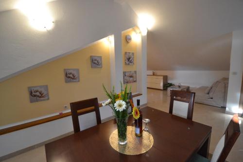Apartmani Antonia Nakić -Stobreč, Split (photo 7)