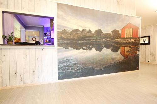 Előcsarnok, Napoli Resturant & Hotell AS near Sandnessjøen repülőtér