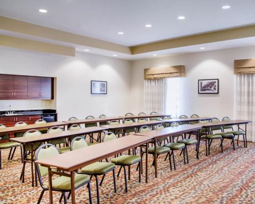 Sleep Inn & Suites Parkersburg - Mineral Wells - 회의실/연회장
