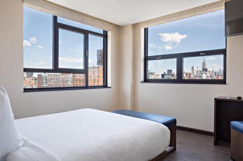 Premier Queen City View