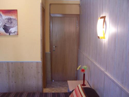 Instalaciones, Hostal El Carmen in Zaragoza City Center