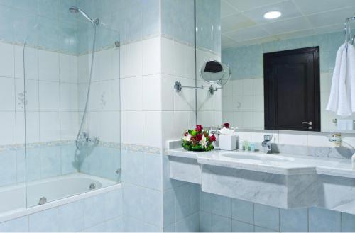 Family Apartment - One Bedroom image 1