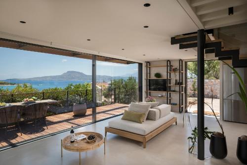 OPENNESS House by the sea - main image