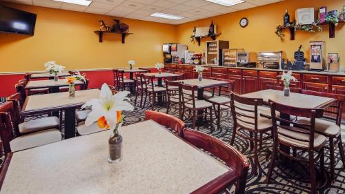 Best Western the Inn at the Fairgrounds in Syracuse, USA