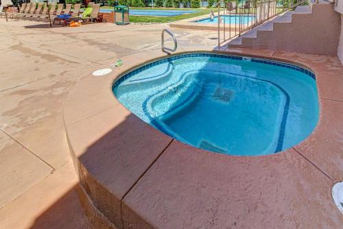 Penthouse at the Village - image 4