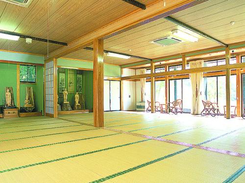 Shukubo Daishinbo The 2-star Shukubo Daishinbo offers comfort and convenience whether youre on business or holiday in Yamagata. The hotel offers a high standard of service and amenities to suit the individual needs of