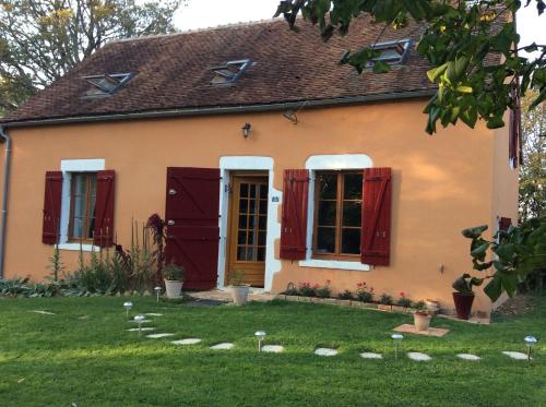 Maison de 3 chambres a Dampierre Sous Bouhy avec jardin clos gîte à louer Dampierre-sous-Bouhy