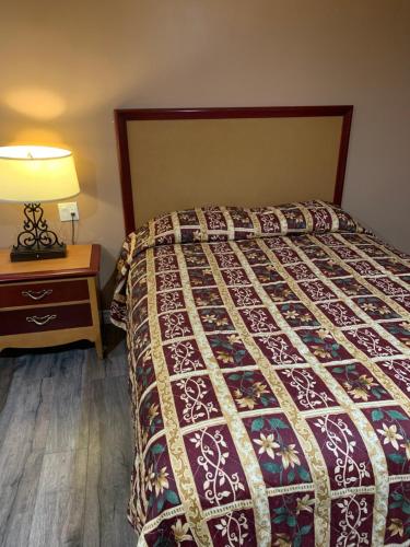 Budget Inn Motel in San Gabriel, USA