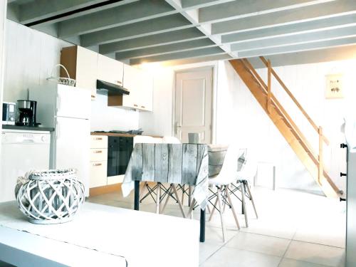 Maison d'une chambre avec jardin clos a Ablon a 7 km de la plage gîte à louer Genneville