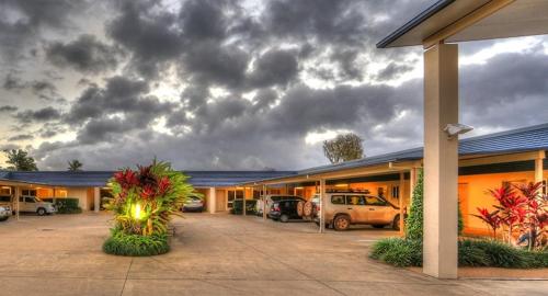 . Tropixx Motel
