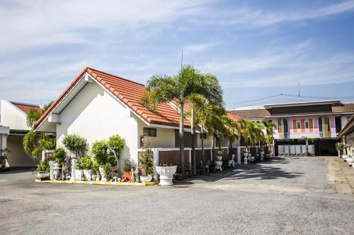 Bualuang HOTEL