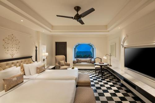 Aurika, Udaipur - Luxury by Lemon Tree Hotels