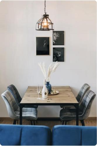 TIP! Zentraler geht's nicht! Premium Apartment in der Altstadt, Drážďany (fotografie 9)