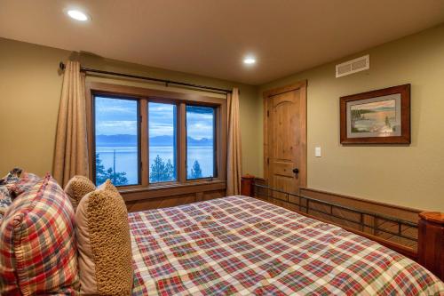 Sunrise Lake Cabin - image 3