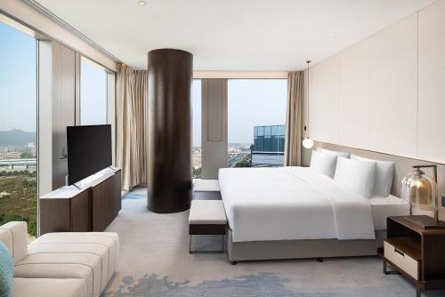 Radisson Blu Hangzhou Xintiandi in Xia Cheng District-Peace Intl Convention Center