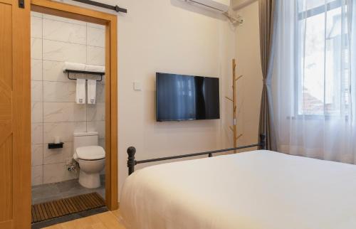 Wander Hostel