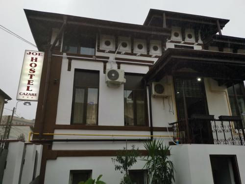 Joe Hostel - image 7