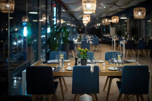 Hotel Marina Club Old Town View - 레스토랑