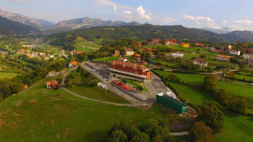 Hotel Restaurante Canzana, Pola de Laviana bei Malvedo