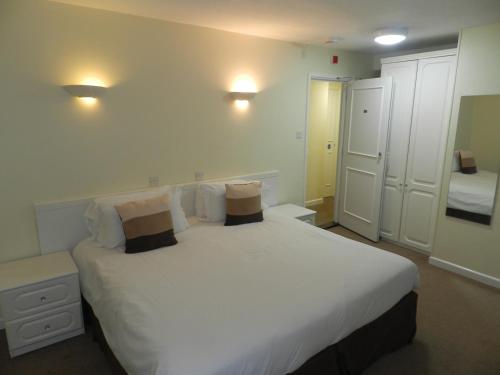 Beau Rivage - image 6