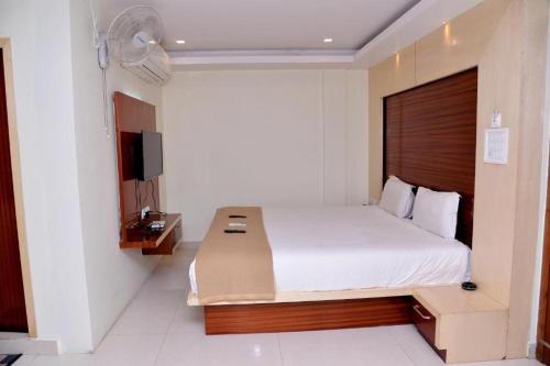 Hotel Milan Manor