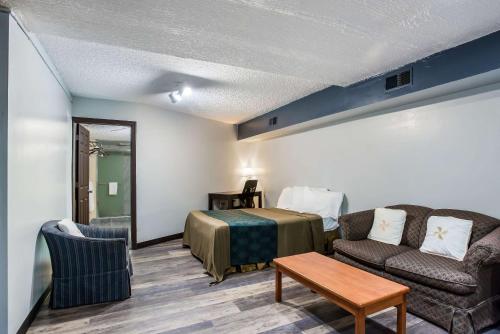 Rodeway Inn Hammonton - image 9