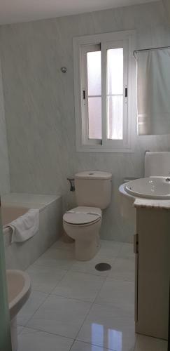 Apartamentos Nerja Bahia - image 3