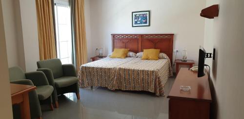 Apartamentos Nerja Bahia - image 10
