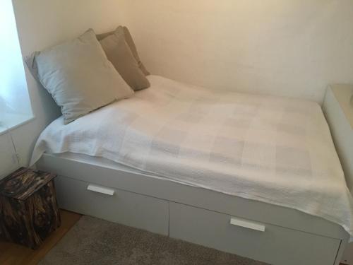 May-Apartment Koln zentrale Ferienwohnung 1.8km von Neu-Ehrenfeld, Bilderstöckchen entfernt