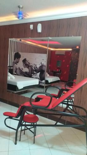 2 double beds
