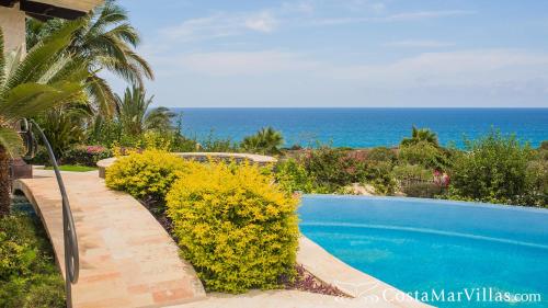 Casa Lieber - Luxury Estate Steps from the Sea of Cortez Shore - Sleeps 8