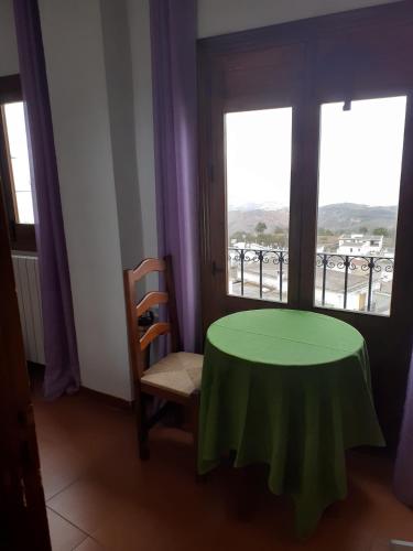 アルプハラ・デ・ラ・シエラ El Tinao 3つ星 ホテル 客室