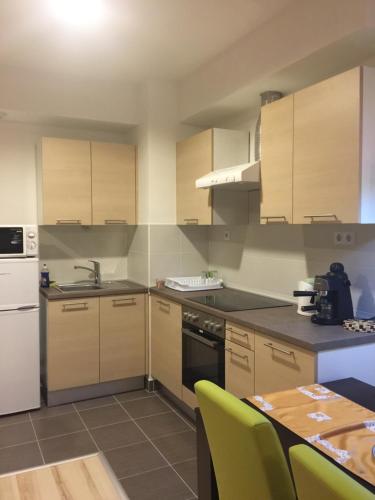 Corvin Rose Apartment Hotel - image 6