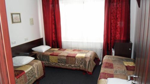 Vabriku Guesthouse - image 3