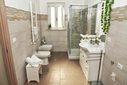 B&B MONDAY - image 9