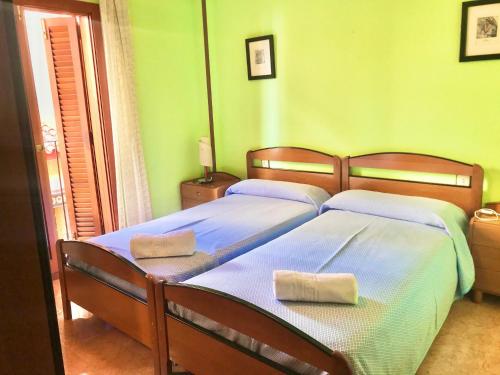 Two-Bedroom Apartment image 3