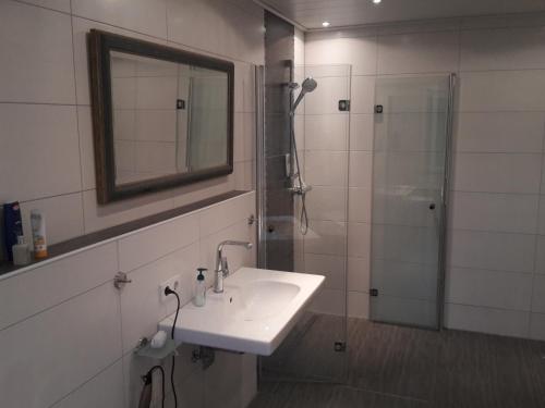 Bathroom, Haus Rangau fur Ferien-und Messen in Wendelstein