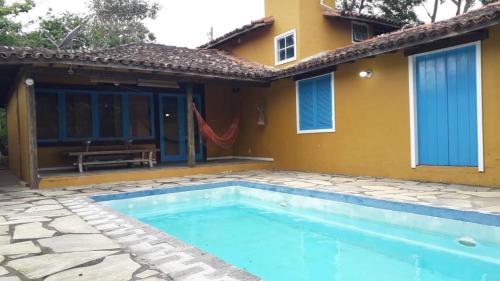 Casa estilo Buzios, ampla, com piscina e churrasqueira privativos, em GERIBA
