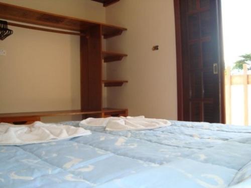 One-Bedroom Apartment image 8