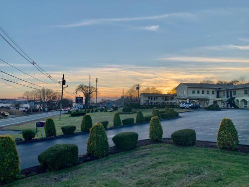 Uitzicht, Orbits Inn in Somerset (MA)