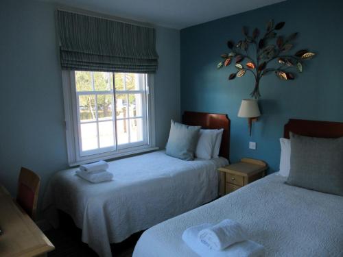 The London Inn - image 10