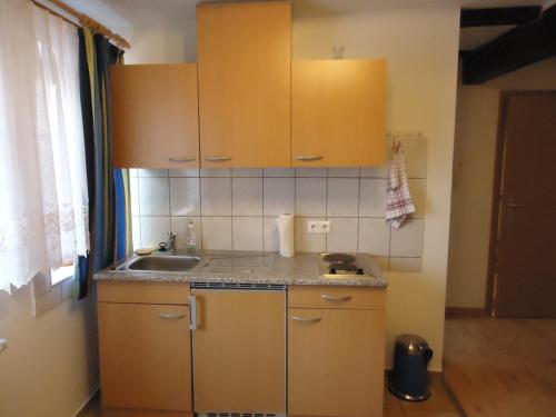Double Room image 10