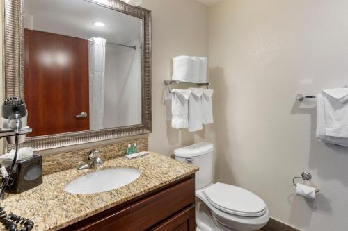 MainStay Suites Near Denver Downtown