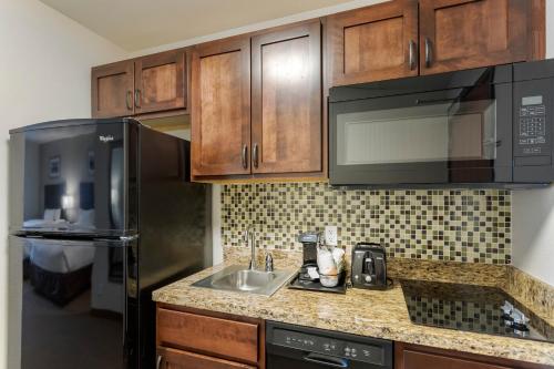 المرافق, أجنحة مينستاي سويتس بالقرب من دنفر داون تاون (MainStay Suites Near Denver Downtown) in Lincoln Park