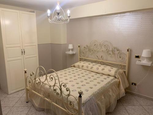 La Maison Di Pulcinella, Naples