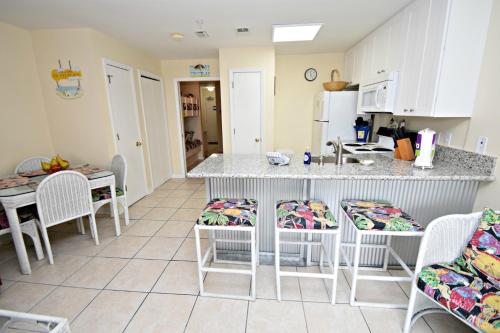 Grand Beach Resort 411 Condo - image 5